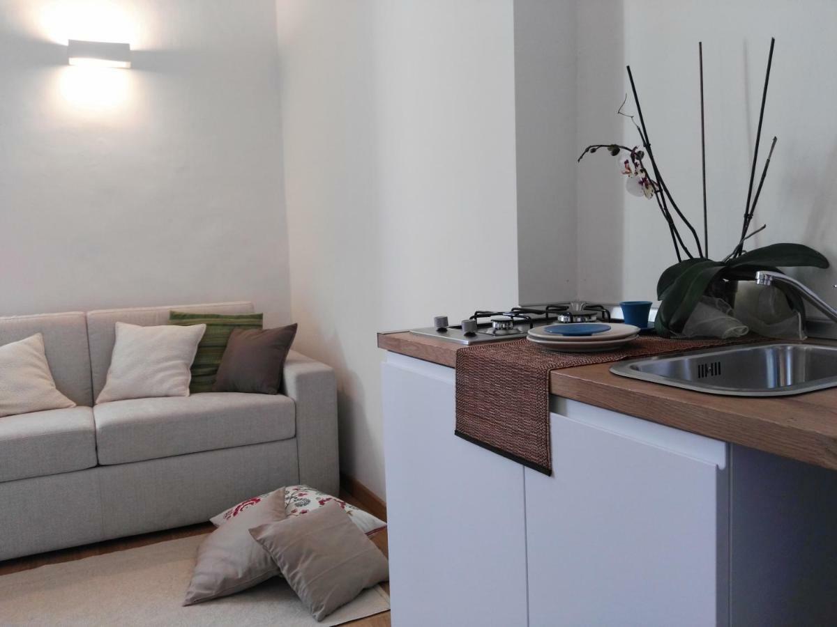 B&B La Casa Gialla Лечче Экстерьер фото