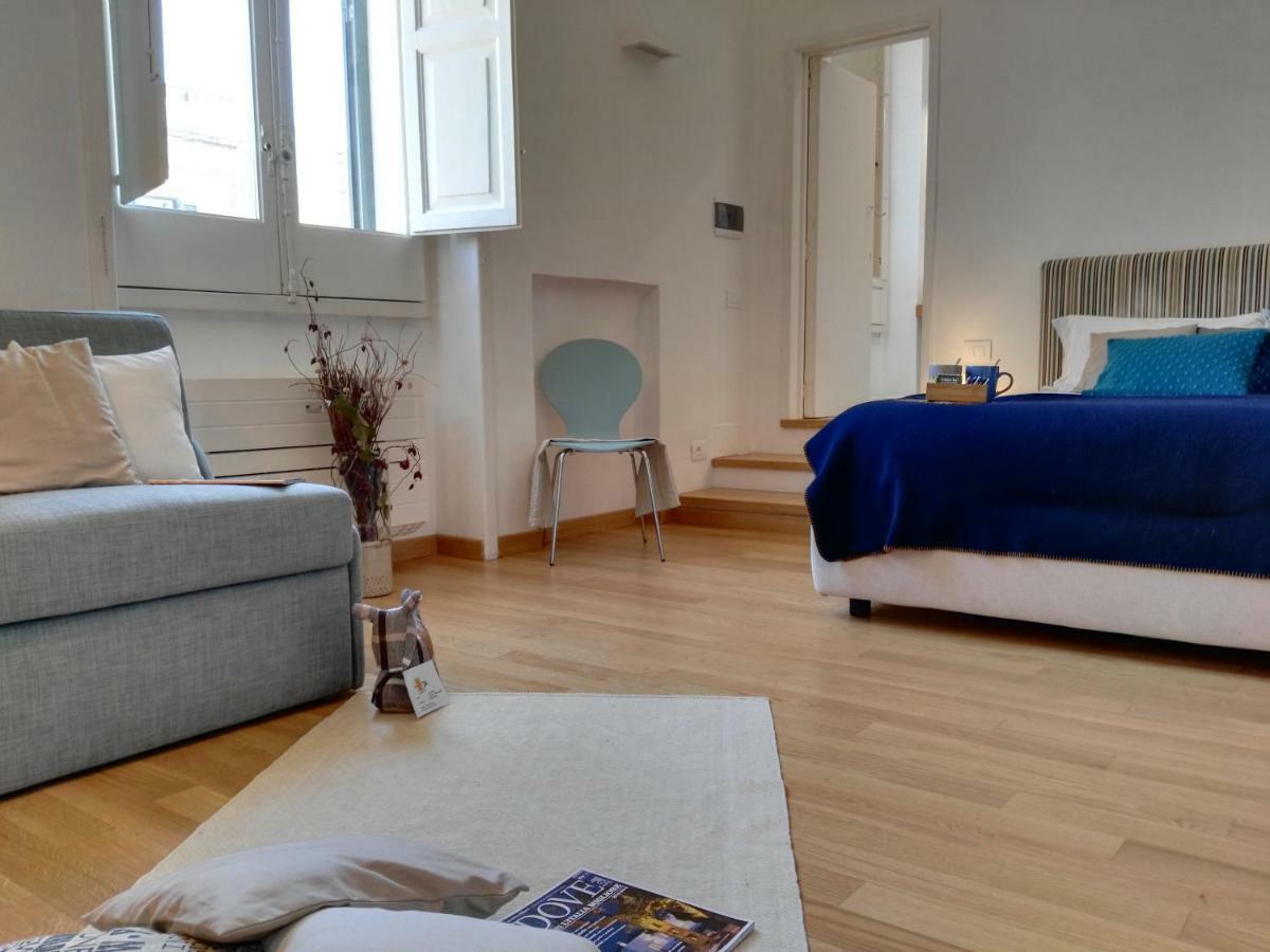 B&B La Casa Gialla Лечче Экстерьер фото
